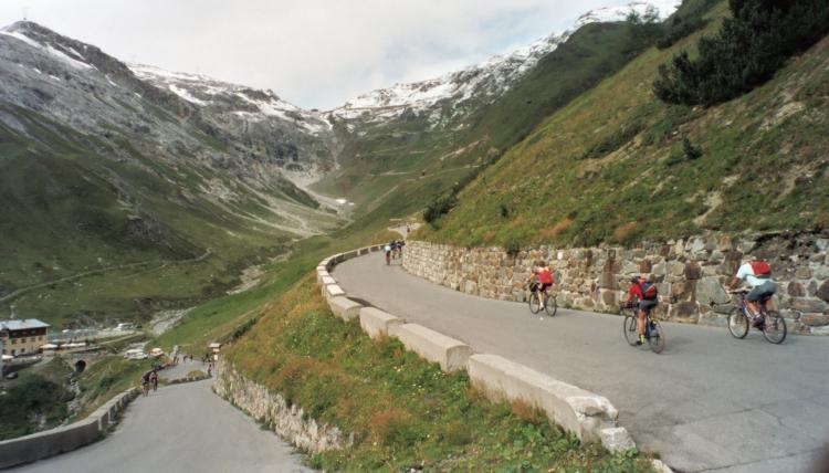 stelvio_12.jpg (54547 Byte)