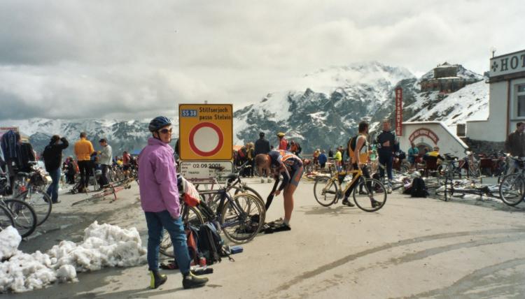 stelvio_18.jpg (52007 Byte)