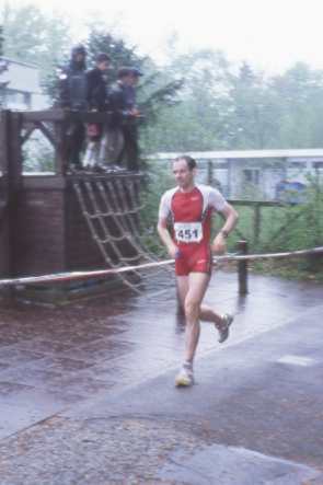 zumi_2.jpg (14076 Byte)