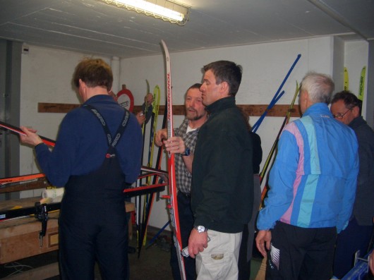 esm06.jpg (49321 Byte)